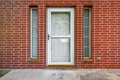 13915 Maleewan Lane, Sugar Land, TX 77498 - Photo 5