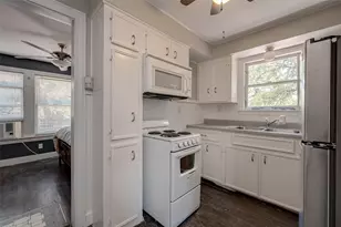 415 Fairbanks - Garage Apartment A St, Houston, TX 77009 - Photo 11