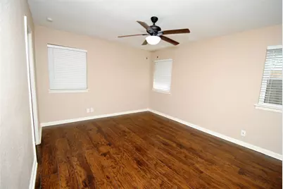 10034 Cedardale Drive, Houston, TX 77055 - Photo 29