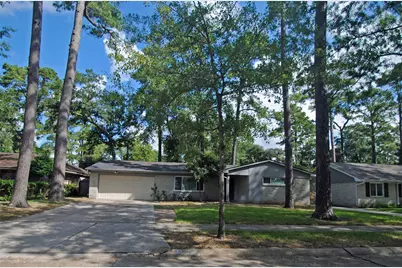 10034 Cedardale Drive, Houston, TX 77055 - Photo 3
