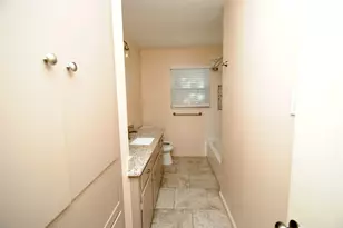 10034 Cedardale Dr, Houston, TX 77055 - Photo 37