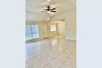 2015 Lazy Lane, Missouri City, TX 77489 - Photo 5