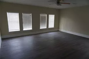 3911 Tarpon Ln, La Porte, TX 77571 - Photo 11