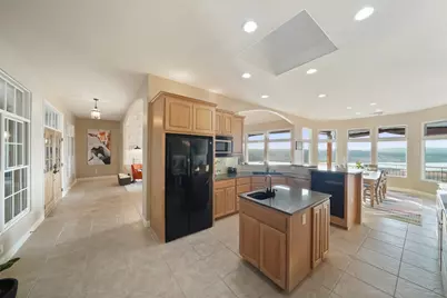 6103 Lakeshore Drive, Leander, TX 78645 - Photo 11