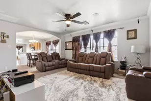 718 Sun Lodge Dr, Houston, TX 77073 - Photo 5