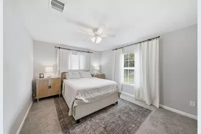 1534 3rd Avenue N, Texas City, TX 77590 - Photo 9