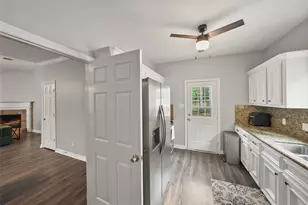 11307 Alcott Dr, Montgomery, TX 77356 - Photo 9