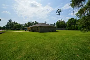 154 Wood Manor Ln, Sour Lake, TX 77659 - Photo 33