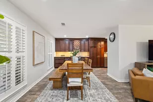 5658 Cartagena St, Houston, TX 77035 - Photo 7
