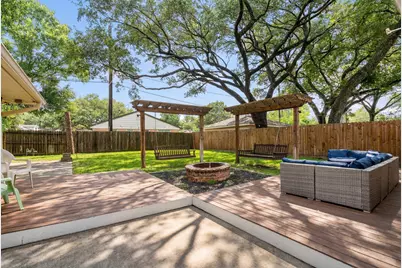 5658 Cartagena Street, Houston, TX 77035 - Photo 3