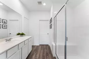 3126 Stonebriar Dr, Conroe, TX 77301 - Photo 13