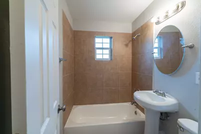 2507 Delano #4, Houston, TX 77004 - Photo 5