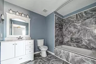 1402 51st St, Galveston, TX 77551 - Photo 33