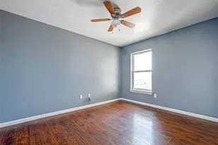 1402 51st St, Galveston, TX 77551 - Photo 25