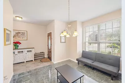 1247 S Maple Drive, Katy, TX 77493 - Photo 5