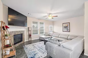 1247 S Maple Dr, Katy, TX 77493 - Photo 11