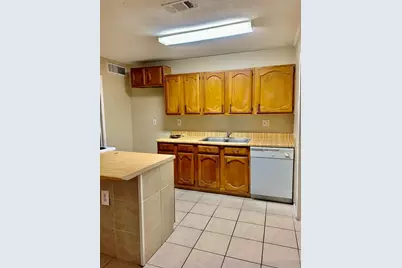 6834 Tara Drive, Richmond, TX 77469 - Photo 3