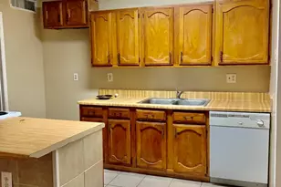 6834 Tara Dr, Richmond, TX 77469 - Photo 3