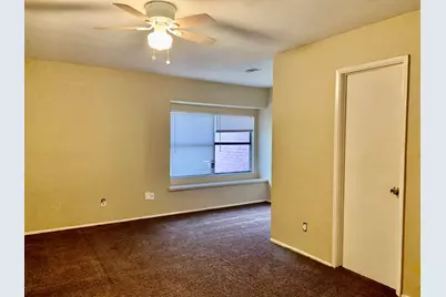 6834 Tara Drive, Richmond, TX 77469 - Photo 5