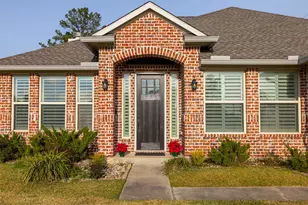 26 Briarwood Ln, Bellville, TX 77418 - Photo 3