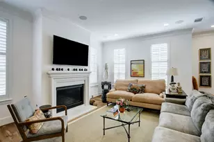 2134 Briarglen Dr, Houston, TX 77027 - Photo 11