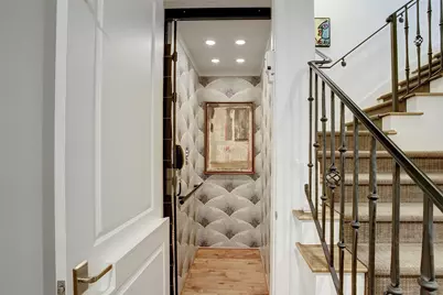 2134 Briarglen Drive, Houston, TX 77027 - Photo 9