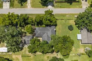 212 Avenue B, Brazoria, TX 77422 - Photo 23