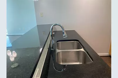 5925 Almeda Road #11002, Houston, TX 77004 - Photo 11