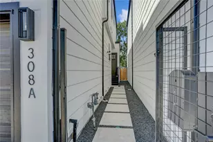 308 E 40th St, Houston, TX 77018 - Photo 23