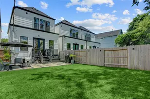 308 E 40th St, Houston, TX 77018 - Photo 21