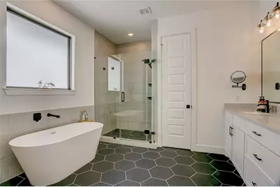 308 E 40th Street #A, Houston, TX 77018 - Photo 15