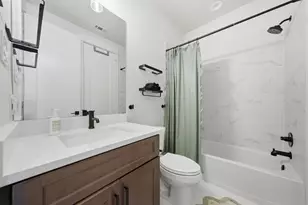 1529 Laird St, Houston, TX 77008 - Photo 27