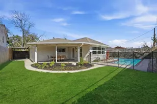 5611 De Milo Dr, Houston, TX 77092 - Photo 25