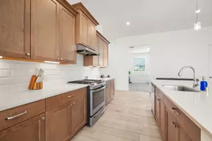 7403 Hanover Ln, Katy, TX 77493 - Photo 9