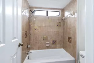12203 Normont Dr, Houston, TX 77070 - Photo 37