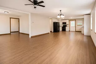 3427 County Rd 117, Wharton, TX 77488 - Photo 5