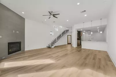 2505 Hazard Street #B, Houston, TX 77019 - Photo 9