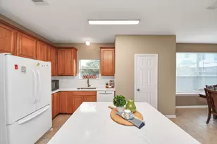 611 Mosman Ct, Houston, TX 77094 - Photo 3