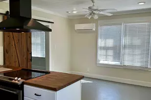 1009 Sealy St, Galveston, TX 77550 - Photo 7