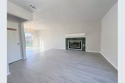 12715 Middlesbrough Lane, Houston, TX 77066 - Photo 5