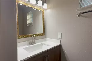 12715 Middlesbrough Ln, Houston, TX 77066 - Photo 15