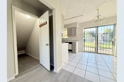 12715 Middlesbrough Lane, Houston, TX 77066 - Photo 13