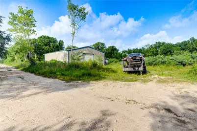 19650 Webb Road, Alvin, TX 77511 - Photo 3