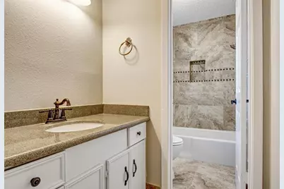505 Foxmeadow Lane, Cleveland, TX 77327 - Photo 23