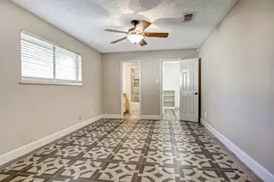 505 Foxmeadow Ln, Cleveland, TX 77327 - Photo 21