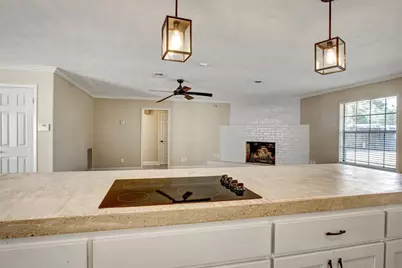 505 Foxmeadow Lane, Cleveland, TX 77327 - Photo 17