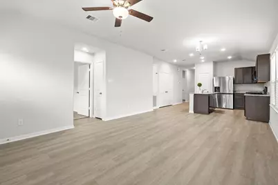 5345 Basquiat Drive, Houston, TX 77048 - Photo 9