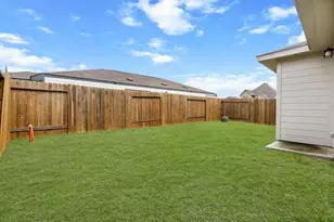 5345 Basquiat Dr, Houston, TX 77048 - Photo 27