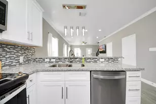 5113 Rue St, Houston, TX 77033 - Photo 13