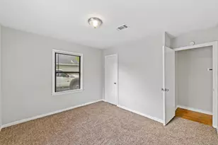 1718 Miami Rd, Pasadena, TX 77502 - Photo 9